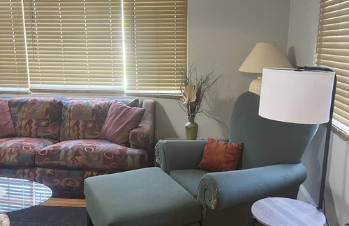 Greenwood House | Charming 2-bedroom house in Greenwood within a block of Hospital and Hospice