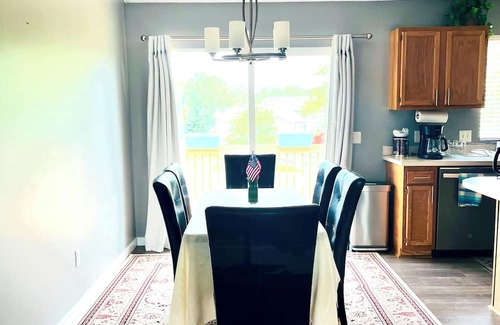 Cutlerville House | Cozy & clean 4BD house in Grand Rapids