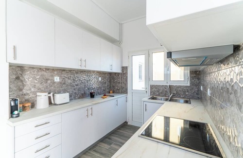 Piraeus Apartment | Terrace Dreams with Pasalimani View