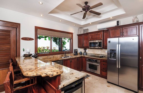 Playa Langosta House | Newly renovated 3-bedroom house with private pool in Playa Langosta