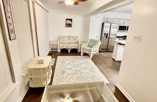 Elkton House | Room #4 in Elkton, MD – Easy Access to I-95