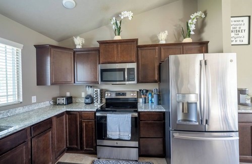 Omaha House | Your Home Away from Home