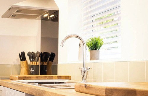 Longford House | Central Oswestry 2 Bedroom House