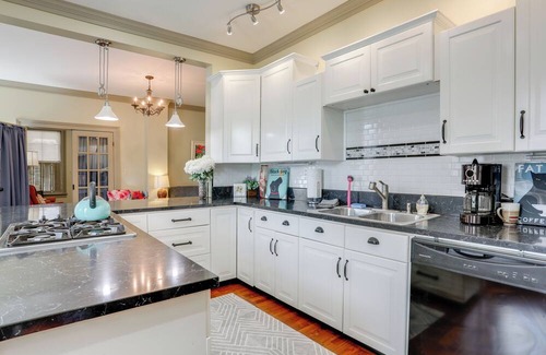Franklin House | Historic Home on French Creek - 2 Blocks to Dtwn