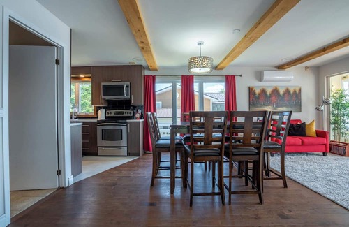 Saint-Remi-de-Tingwick Ski Chalet | Spa & Lake Access - Le Chic Shack des 3 lacs