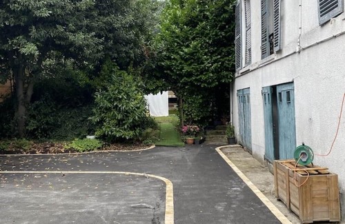 Villiers-le-Bel House | Résidence Appartio - Complex for up to 36 people
