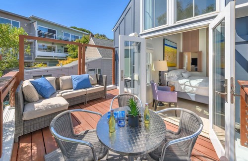 Buena Vista House | Architectural Luxury w/Views, Walkable & Central