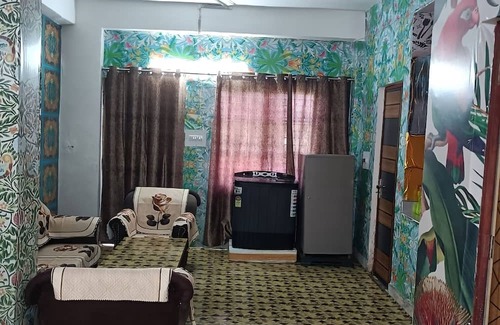 Vrindavan Apartment | Shri Premanand Ji Niwas Sthan