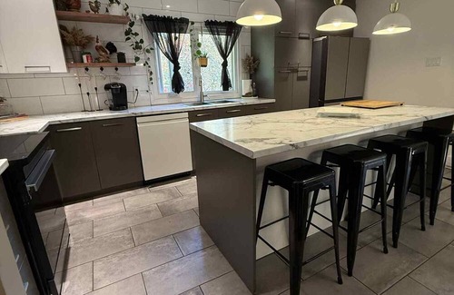 Val-des-Monts House | House havre des Roy