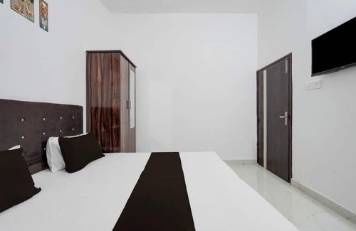 Amritsar Bed & Breakfast | 7-bedroom bed & breakfast in welcoming Amritsar with AC