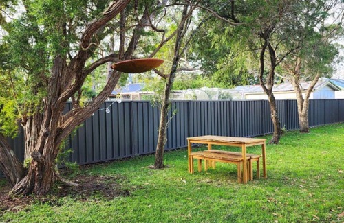 Cudmirrah House | Waratah Cottage Cudmirrah