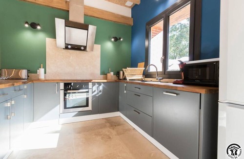 Lahage House | Castel Ginest - LAHAGE