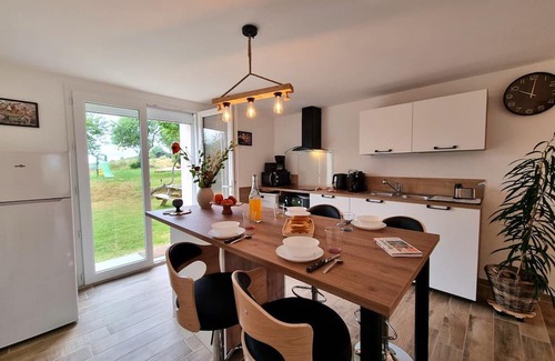 La Versanne Cottage | Renovated cottage with Wi-Fi, garden and pets allowed in La Versanne