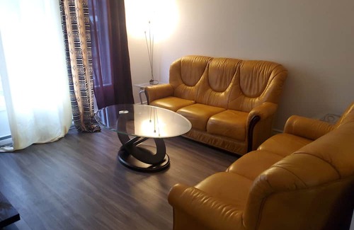 Quartier 5-1 Apartment | Beautiful two-storey house-style apartment 13 minutes from the town center