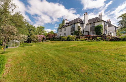 Taynuilt Apartment | Scenic country suite located at Lonan Country House & Gardens in Scotland!