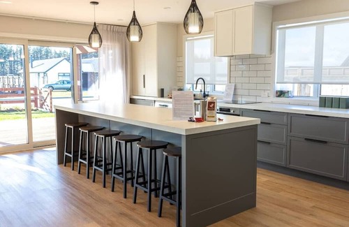 Methven House | Large Holiday Home, modern, large spaces. Great for families.