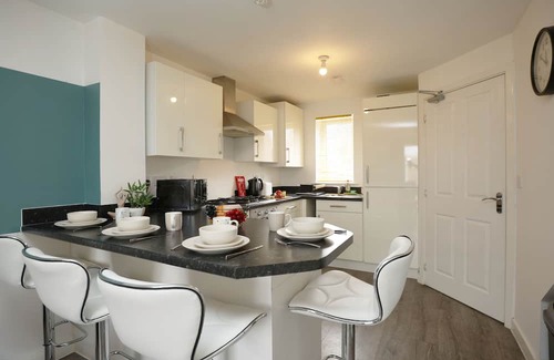 Swindon House | Perfect for Contractors/Mthly stay Disc/Pvt Parkng