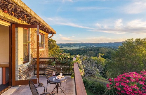 Myocum House | The Hill House Hinterland Haven