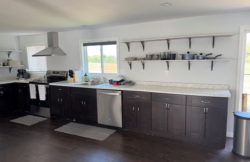 Whittaker House | 3-bedroom house in lovely Ann Arbor with AC