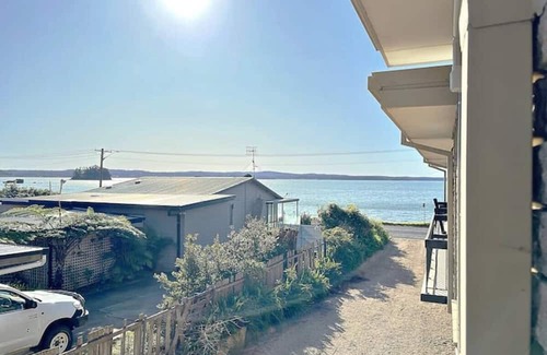 Batehaven Apartment | Manhattan - Stylish 1BR Beachfront on Casey’s