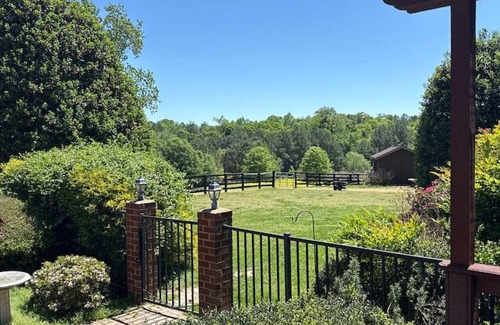 Berkeley Apartment | Tranquility at The Pines Farm