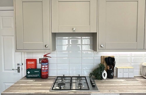 Seisdon House | 3-Bed Home | Parking | Garden | Near NEC & Station