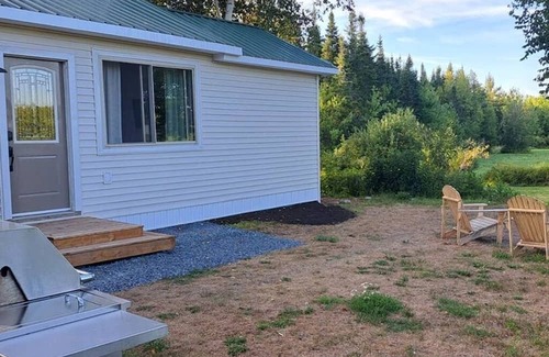 Atlantic Provinces Apartment | Cozy Homestead Guesthouse. Located 10 minutes to Oromocto 25 min to Fredericton