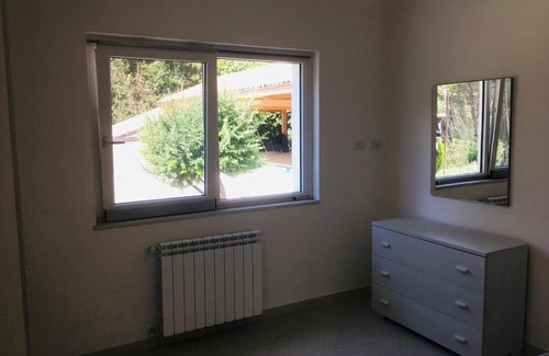 Alvignano Apartment | Apartment 2 with Lake View