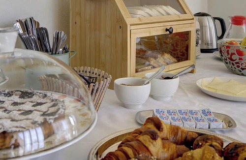 Tarantasca House | The Rose Garden of the Senses