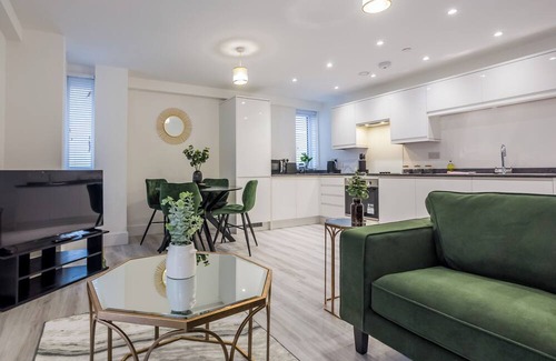 Washington Apartment | The Emerald at Parsons House