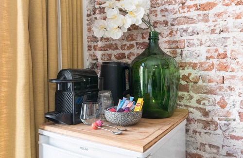 Grachtengordel-West Apartment | Twenty Five City (Room 1)