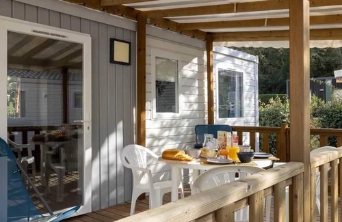 Saint-Jean-de-Monts House | Camping 4 étoiles - Piscine - cbgcb00