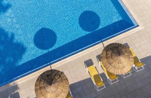 Saint-Jean-de-Monts House | Camping 4 étoiles - Piscine - cbgcb00