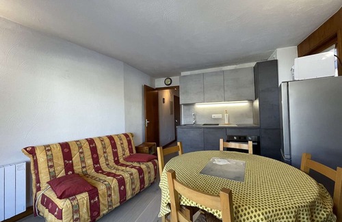 Praz-sur-Arly Apartment | Cozy 2-Room Apartment with Mountain View, Near Ski Slopes & Village - Sleeps 4