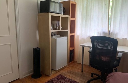 North York House | Quiet room in quiet neighbourhood