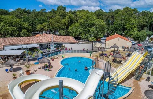 Saint-Hilaire-de-Riez Cabin | Cabane 4 étoiles - Piscine - efbded