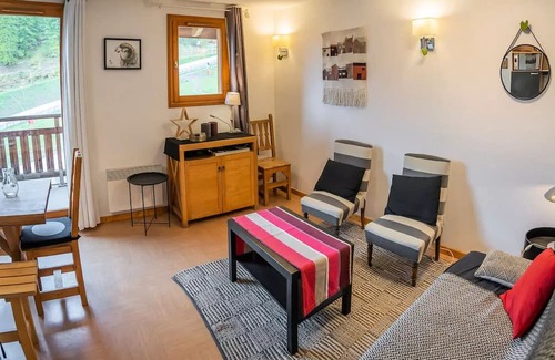 Les Orres Apartment | Residence Le Parc Des Airelles - Charming duplex with stunning views of the slopes