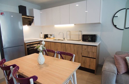 Esenyurt Apartment | Cozy Retreat: Stylish 1BR Apt