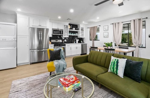 Camelback East House | The Entertainers Dream Villa: Private Pool & Games