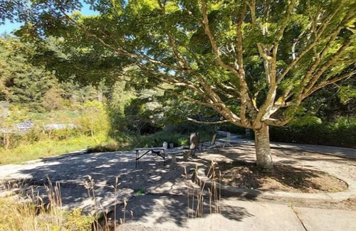 Salt Spring Island RV Rental | Private & peaceful furnished campsite on eco-farm