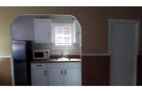 Grand Bend Cabin | Cozy Cabin #2, one block to beach