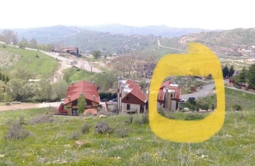 Kfardebian House | 3-Bedroom Townhome with Private Elevator & Large Garden in Marvelous Faqra