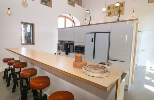 Bodorgan Cottage | TITHE BARN, pet friendly, luxury holiday cottage in Malltraeth