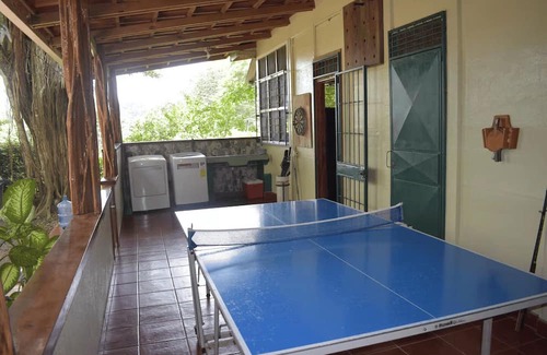 Playa Agujas House | Beachfront, 6bd, Pool, Maid, Cook, SUV's, 7 Kayaks