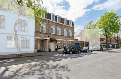 Kristus-Koning Apartment | Elegant room with private bathroom near city center