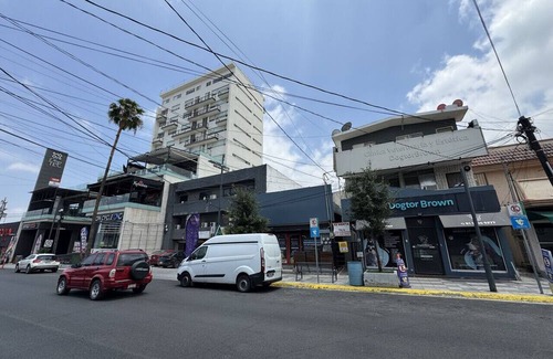 Monterrey Municipality Apartment | Fifth floor apartment near TEC de Monterrey