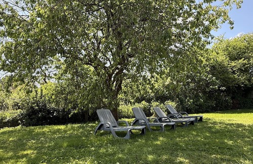 Payzac House | Spacious family house in the heart of Payzac with private garden, up to 10 people, pets allowed