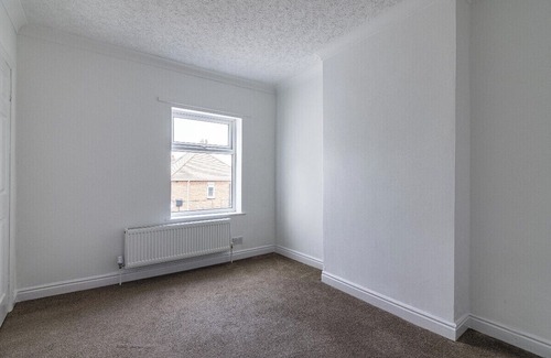 Eastwood House | Barber House by Proximity Short Stays