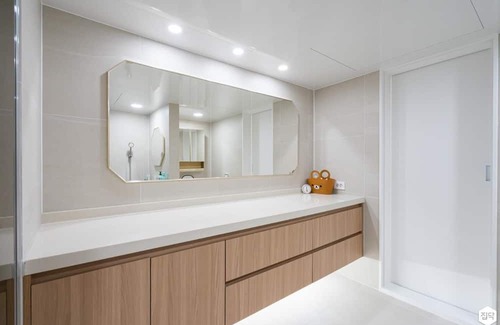 Bucheon Apartment | 조용한 도시에 있는 쾌적한 아파트
