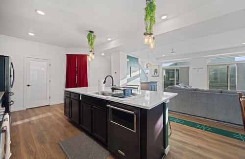 Loveland House | Spacious Retreat: w/Pools, Game Room, Scenic Walking Trails, Fitness center